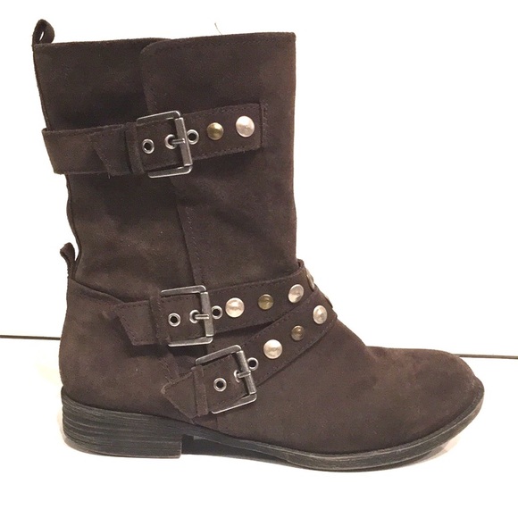 Crown Vintage Shoes - Crown Vintage boots. 7 leather. Buckles n studs